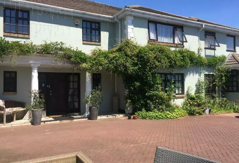 צימר Parc Lodge Guesthouse