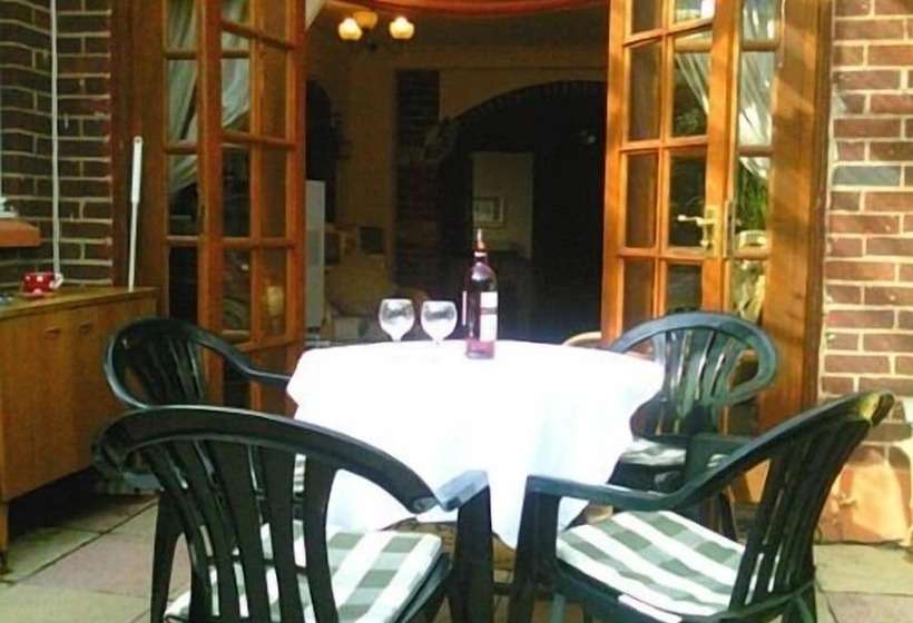 Bed and Breakfast Whitecliff View