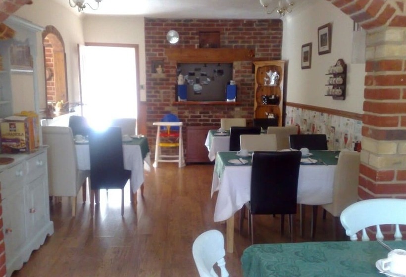 Bed and Breakfast Whitecliff View