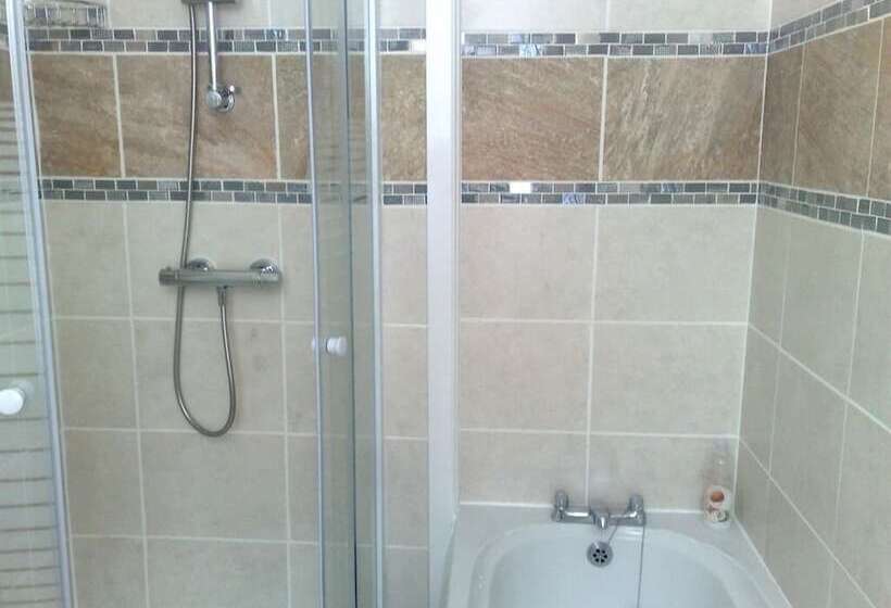 Bed and Breakfast Whitecliff View