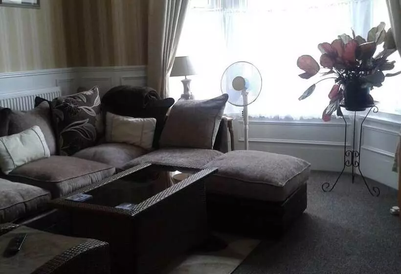 住宿加早餐  Whitecliff View