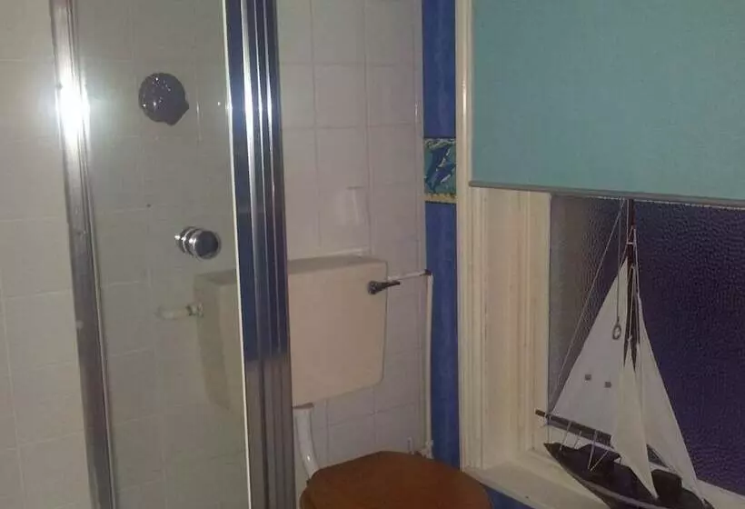 住宿加早餐  Whitecliff View