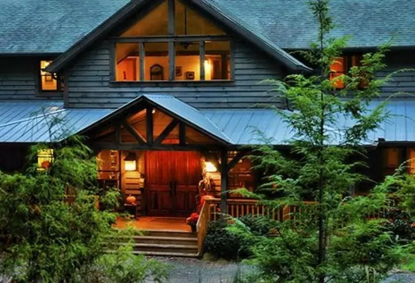 Bent Creek Lodge Bed & Breakfast