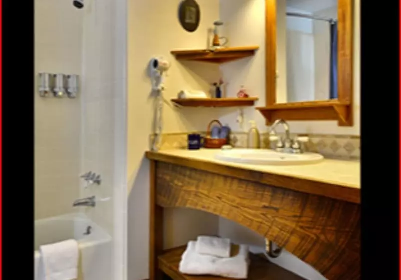 Bent Creek Lodge Bed & Breakfast