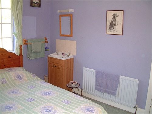 Burnells Gardens B&b