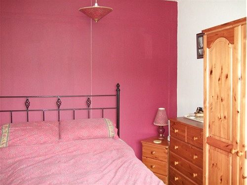 Burnells Gardens B&b