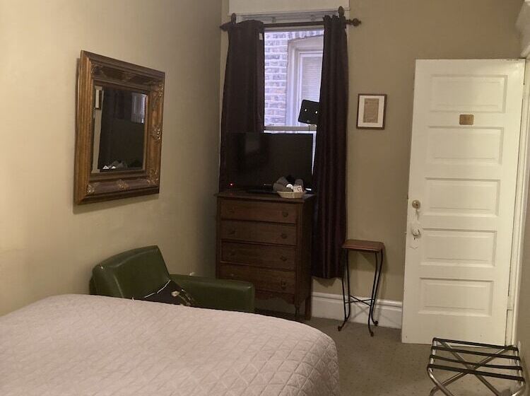 مبيت وإفطار Old Chicago Inn