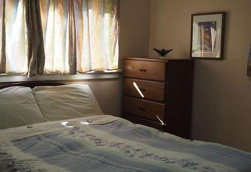 Downtown Bed And Breakfast