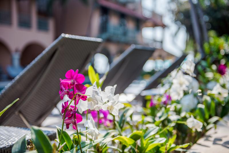 בית מלון כפרי Anantasila Beach Resort Hua Hin