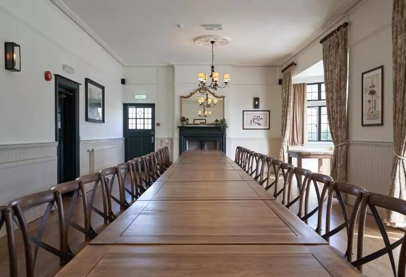 Отель Beckford Inn