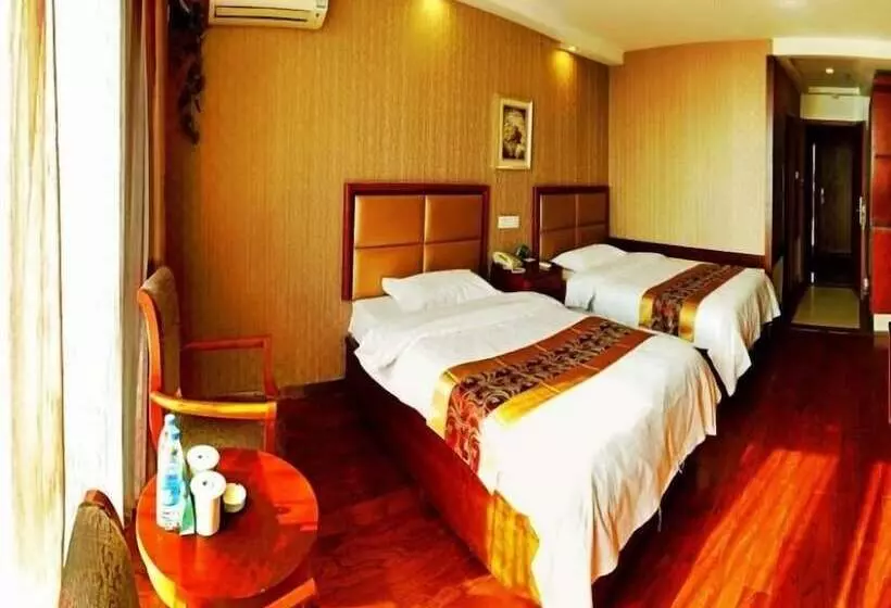 Hotelli Greentree Inn Nantong Development Zone Central Avenue