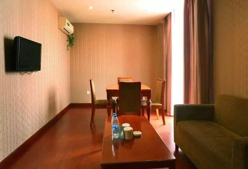 Hotelli Greentree Inn Nantong Development Zone Central Avenue