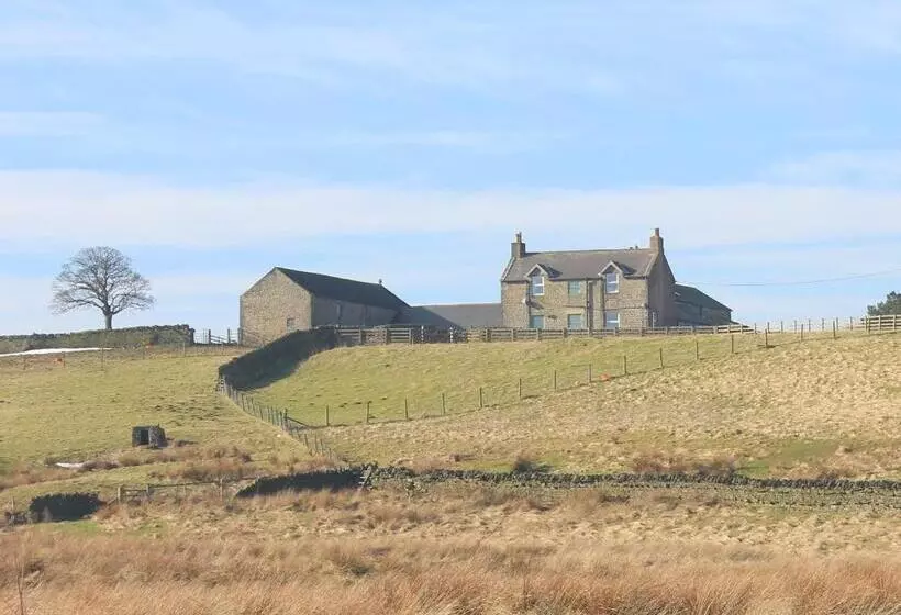 هتل High Keenley Fell Farm