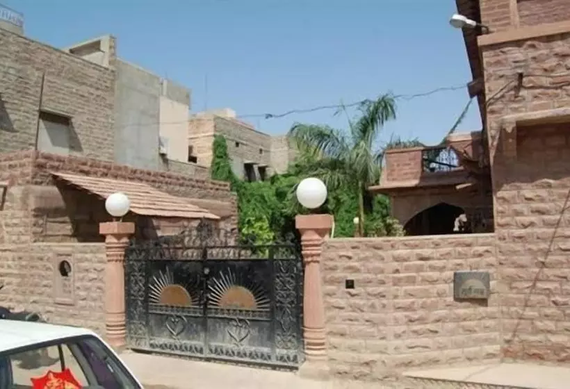 酒店 Suryagarh Heritage