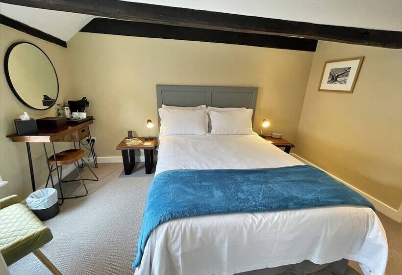 Отель The Marlborough Dedham