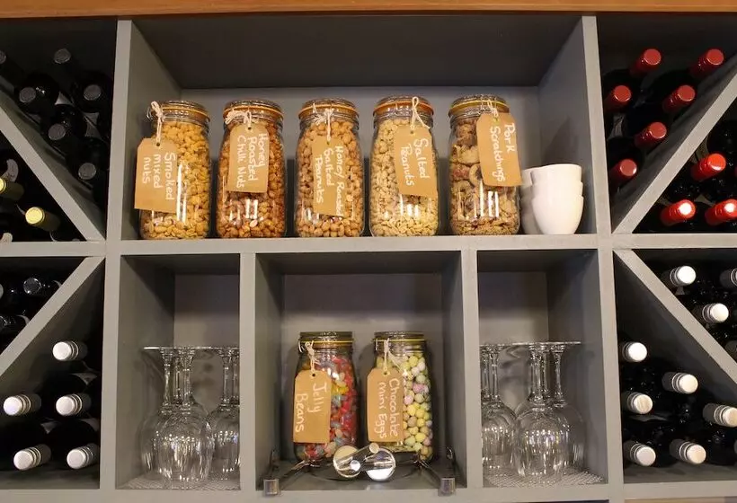 Hotelli The Marlborough Dedham