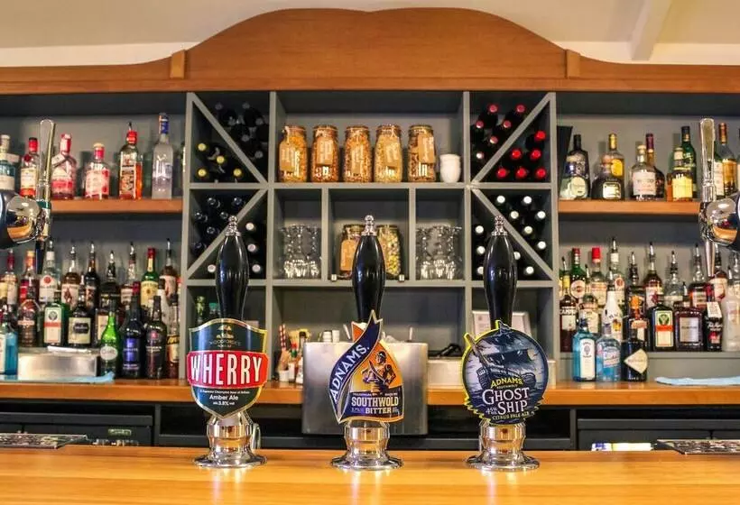 Hotelli The Marlborough Dedham