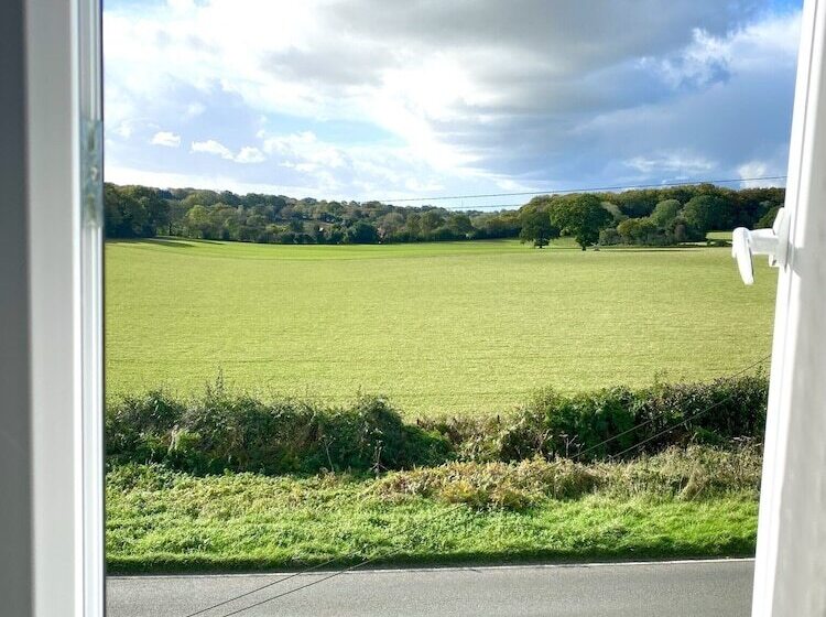 فندق The Trooper Inn