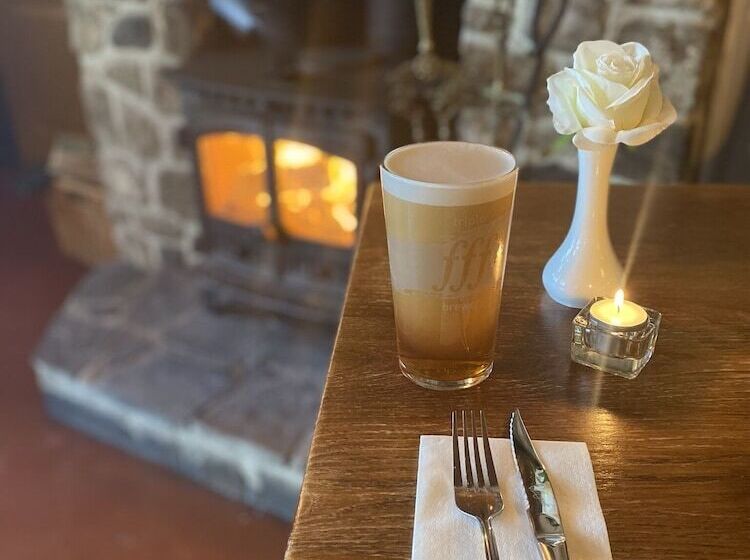 فندق The Trooper Inn