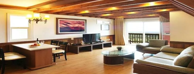 ホテル Aewol Parkhill Village