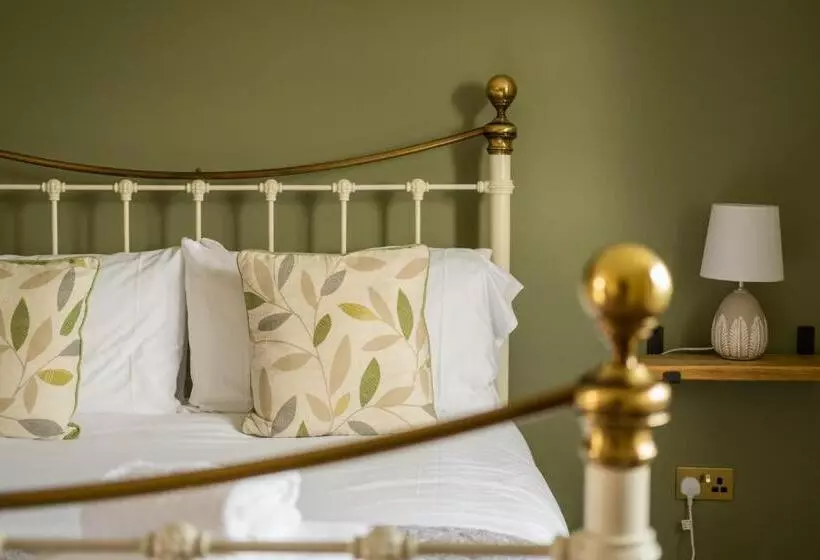 Отель White Hart Inn