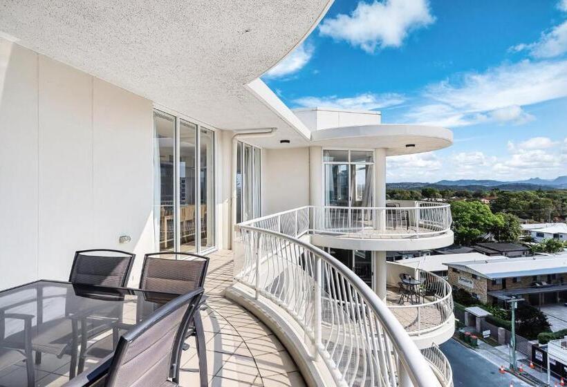 Kirra Beach Apartments