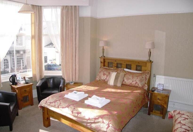 Пансион Beach House