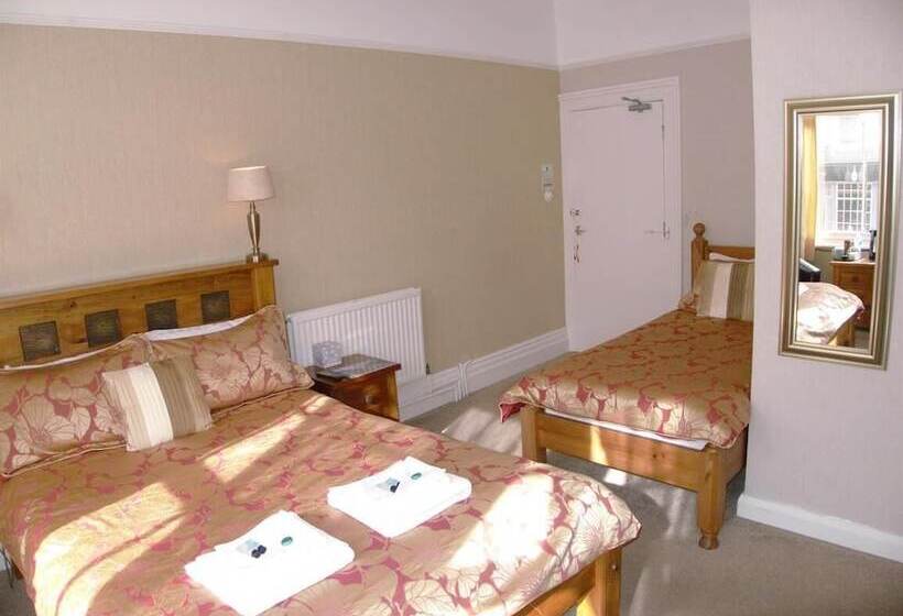 Пансион Beach House