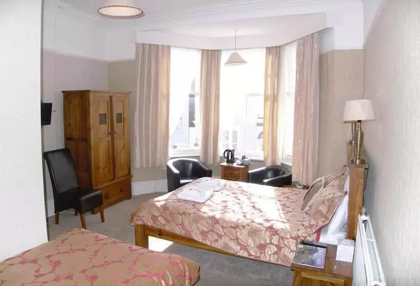 بنسيون Beach House