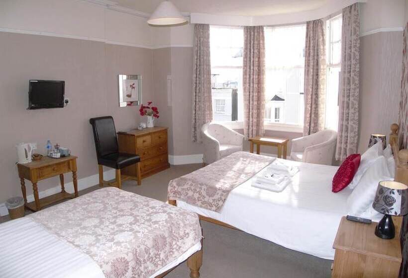 Пансион Beach House