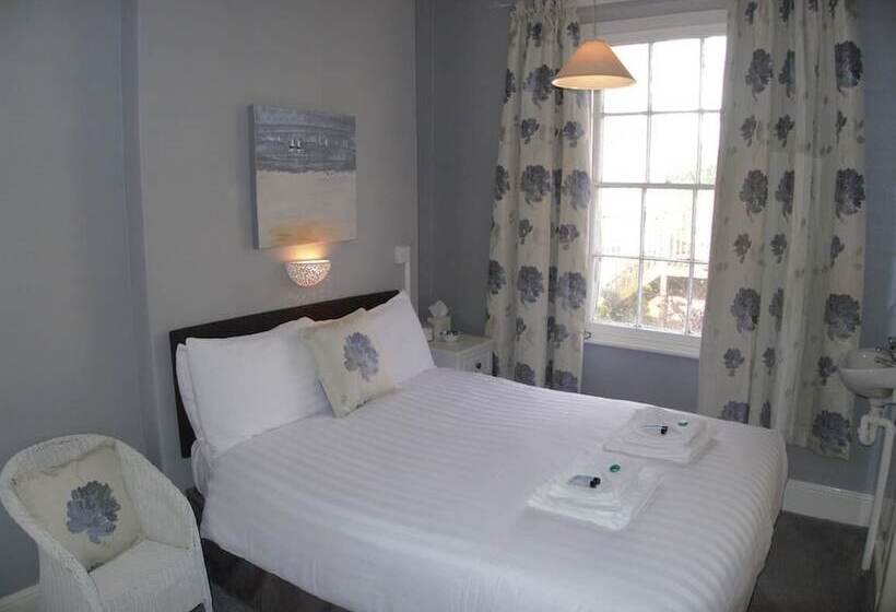 Пансион Beach House