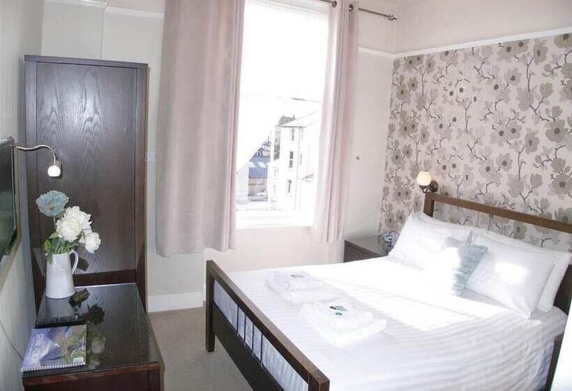 Пансион Beach House