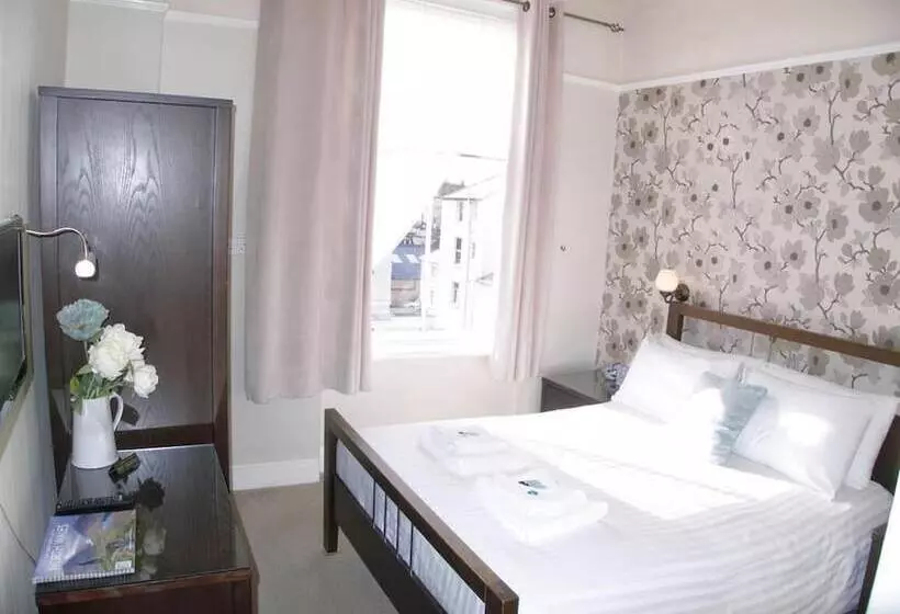 بنسيون Beach House