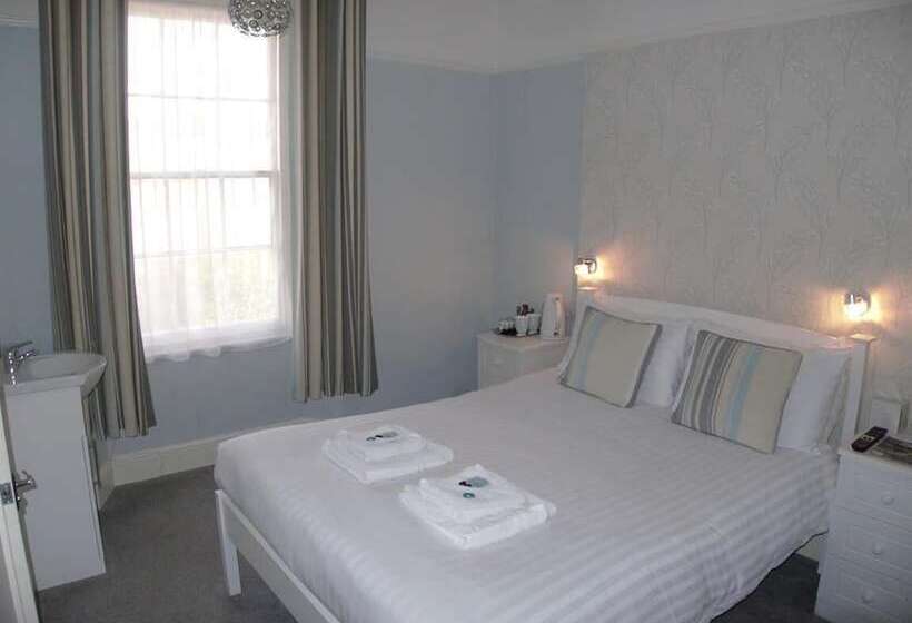 Пансион Beach House