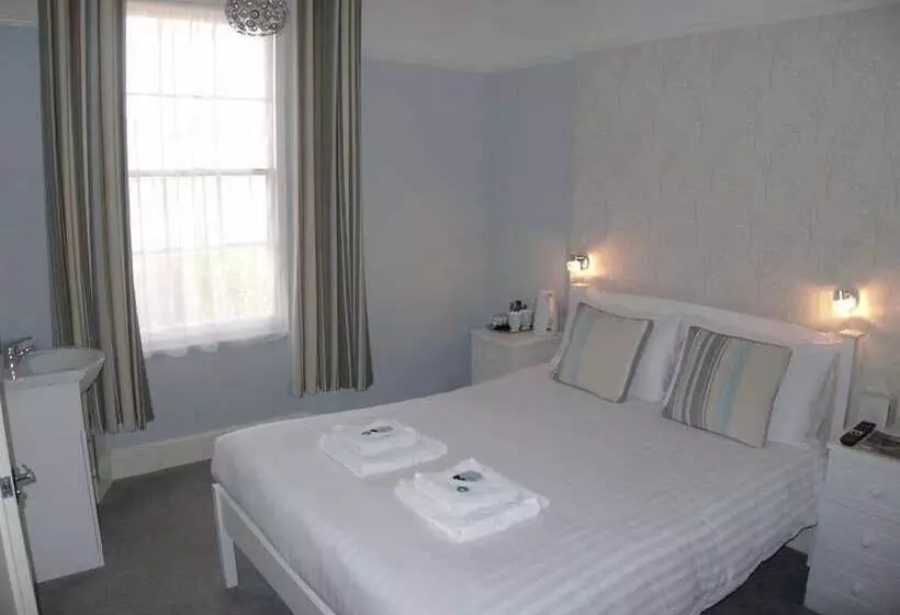 بنسيون Beach House