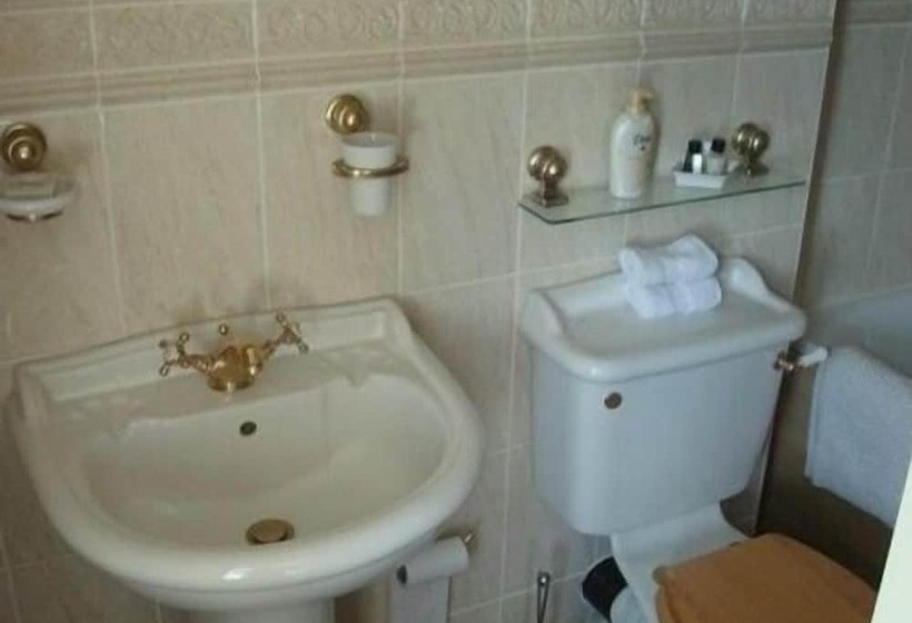 بنسيون Esklet Guest House