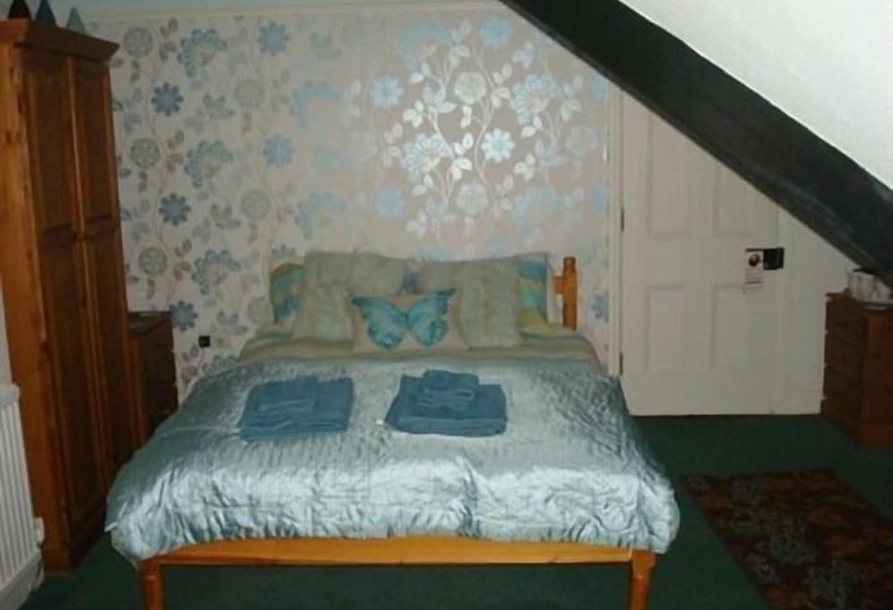 بنسيون Esklet Guest House