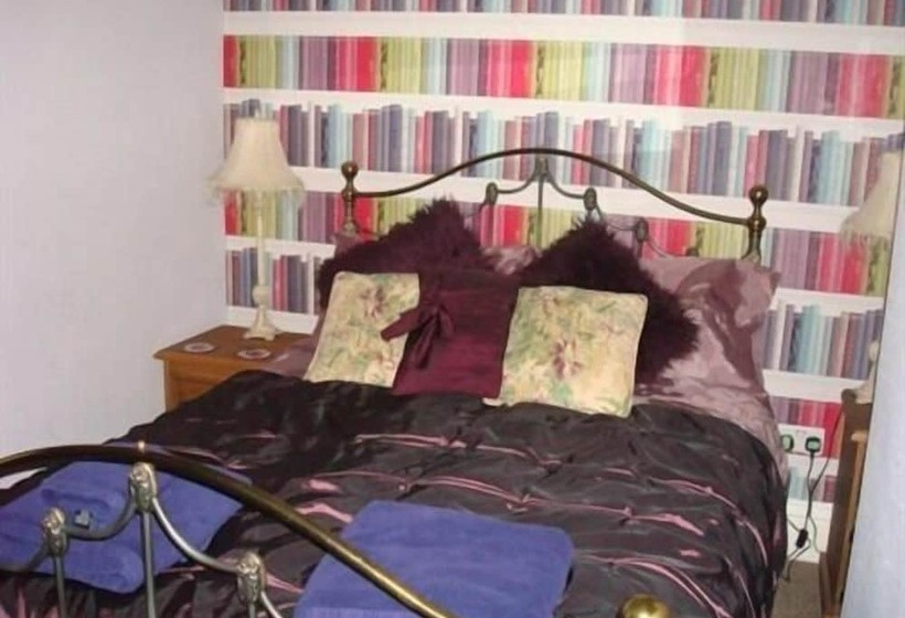 بنسيون Esklet Guest House