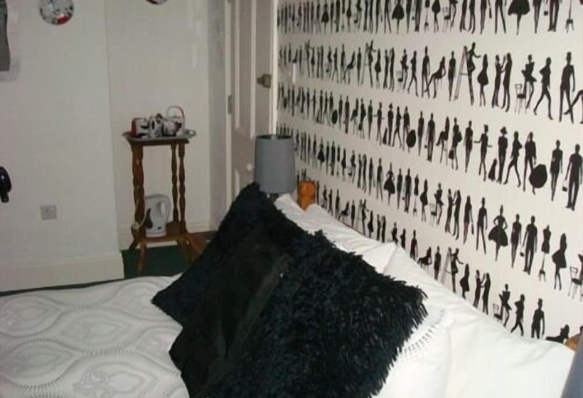 بنسيون Esklet Guest House