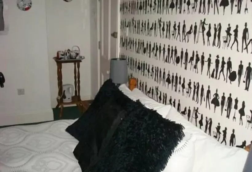 بنسيون Esklet Guest House