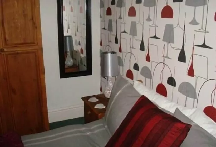 بنسيون Esklet Guest House