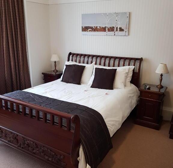 بنسيون Hamilton House