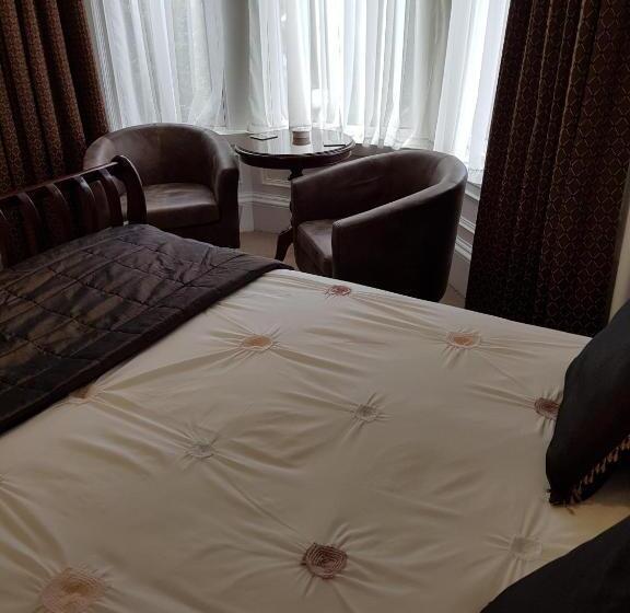 بنسيون Hamilton House