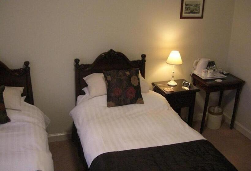 بنسيون Hamilton House