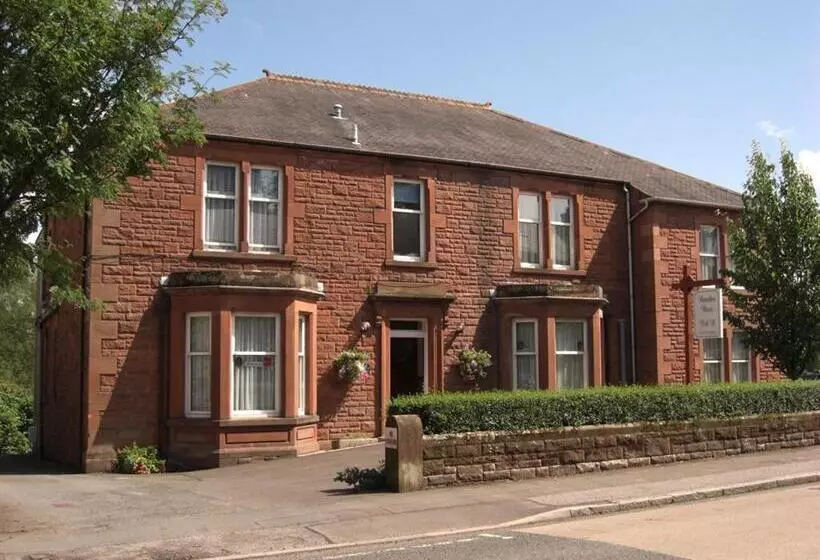 پانسیون Hamilton House