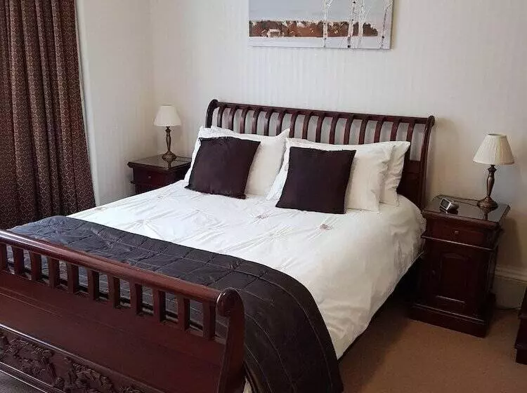 پانسیون Hamilton House