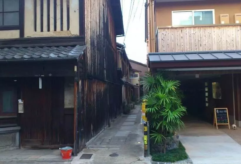 ペンション Kagariya