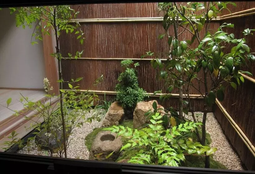 ペンション Kagariya