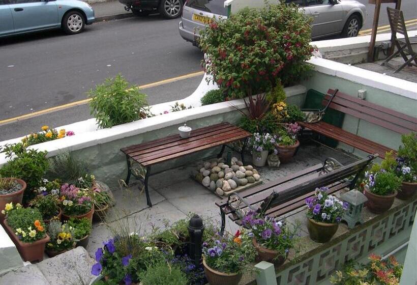 Пансион Mostyn House