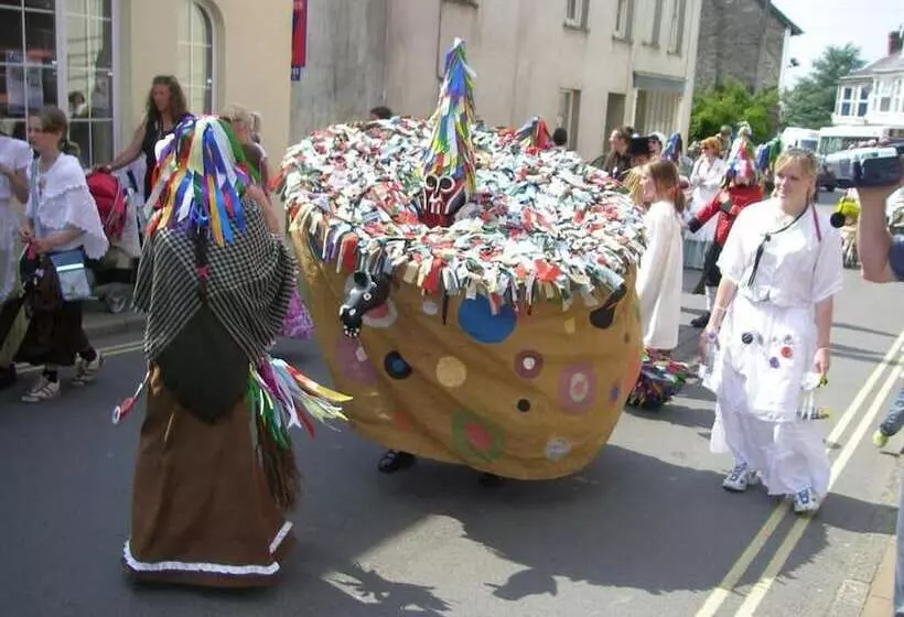 Pensão Saffron House